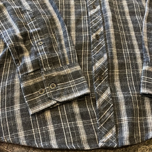 Men's Gray Plaid Shirt - Picture 2 of 4